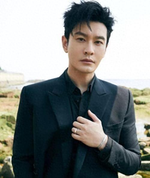 黄晓明叶柯合照
